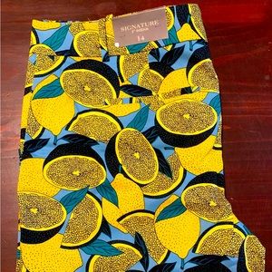 Ann Taylor Women's Signature Lemon Print Shorts Yellow Blue NWT Women’s 14